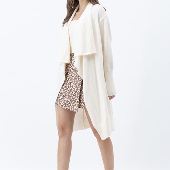 Miss Sparkling - Waterfall Open Cardigan in Ivory - Picture 2 of 10